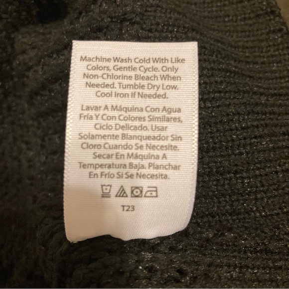 NWT Time and Tru XL black waffle knit sweater. Roomy and soft!! - Picture 6 of 7